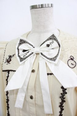 画像4: axes femme POETIQUE / ドリーミーメルヘン柄刺繍ブラウス/Disney M 生成り H-25-08-26-1040-AX-BL-NS-ZH