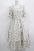 m petit by misako / AOKハナガラスクエアワンピース M 生成り H-25-08-26-1010-LO-OP-NS-ZH