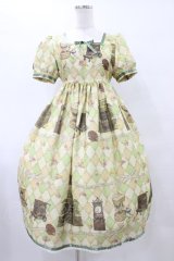 ALICE and the PIRATES / 遠い日のメモワール〜私の小さなオルゴール〜柄ワンピース Free グリーン H-25-08-28-1049-PA-OP-NS-ZH