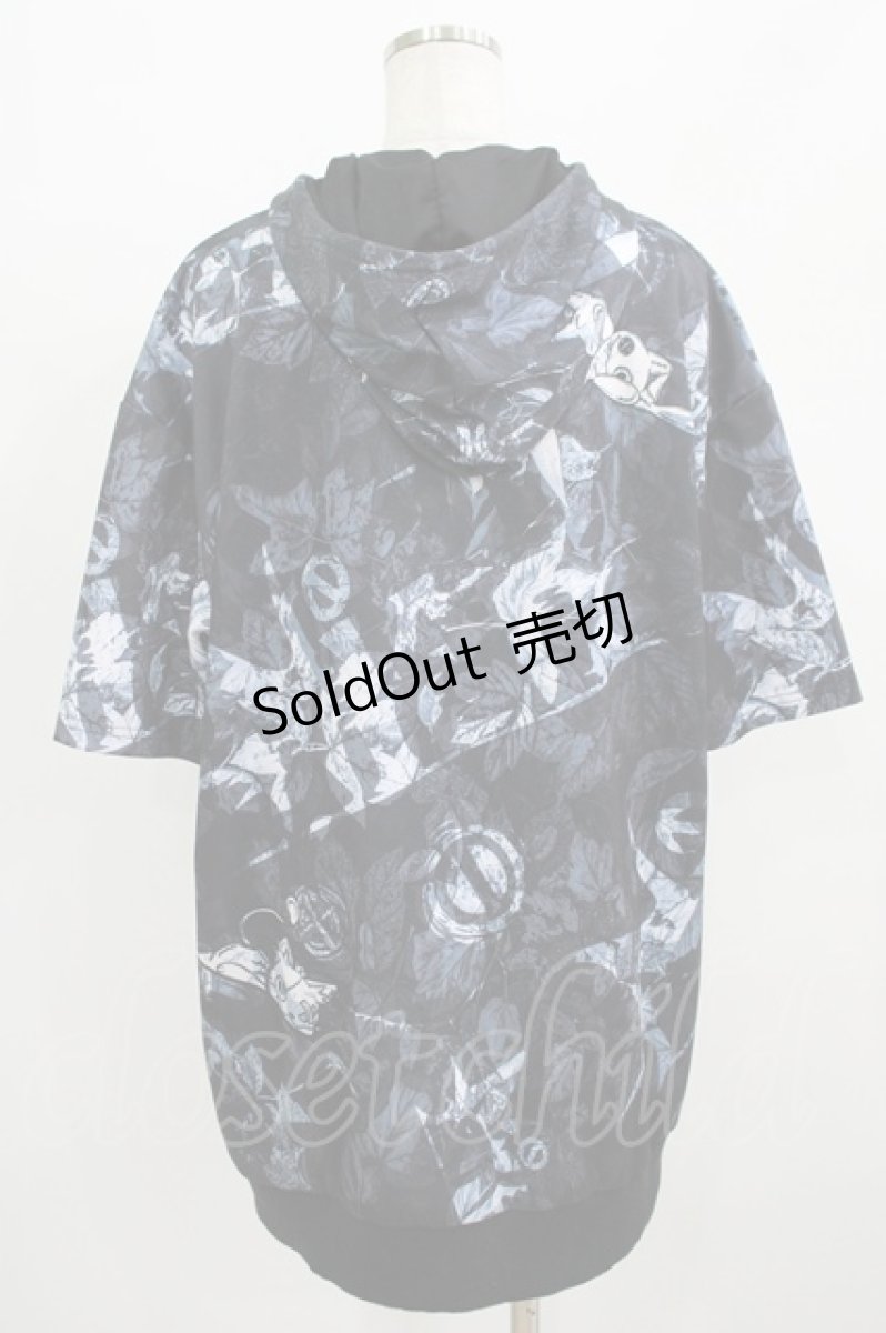 画像3: 【SALE】NieR CLOTHING / 総柄ZIP半袖パーカー  黒 H-25-09-01-042-PU-TO-KB-ZT264 (3)