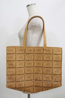 画像1: Q-pot. / ビスケット トートバッグ  ブラウン H-25-09-01-066-QP-BG-KB-ZH