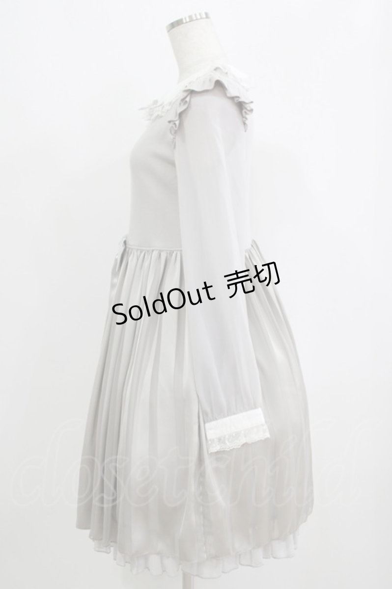 画像2: Angelic Pretty / Dreamy Dollカットワンピース Free グレー H-25-09-11-023-AP-OP-NS-ZH (2)