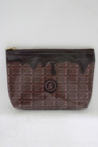 Q-pot. / メルティーチョコレートコスメティックポーチ  チョコレート H-25-09-12-071-QP-ZA-KB-ZH
