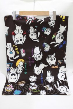 画像1: NieR Clothing / NieRオリジナル総柄枕カバー【STAMP NieR II】 43cm×63cm  H-25-09-20-046-PU-ZA-KB-ZH