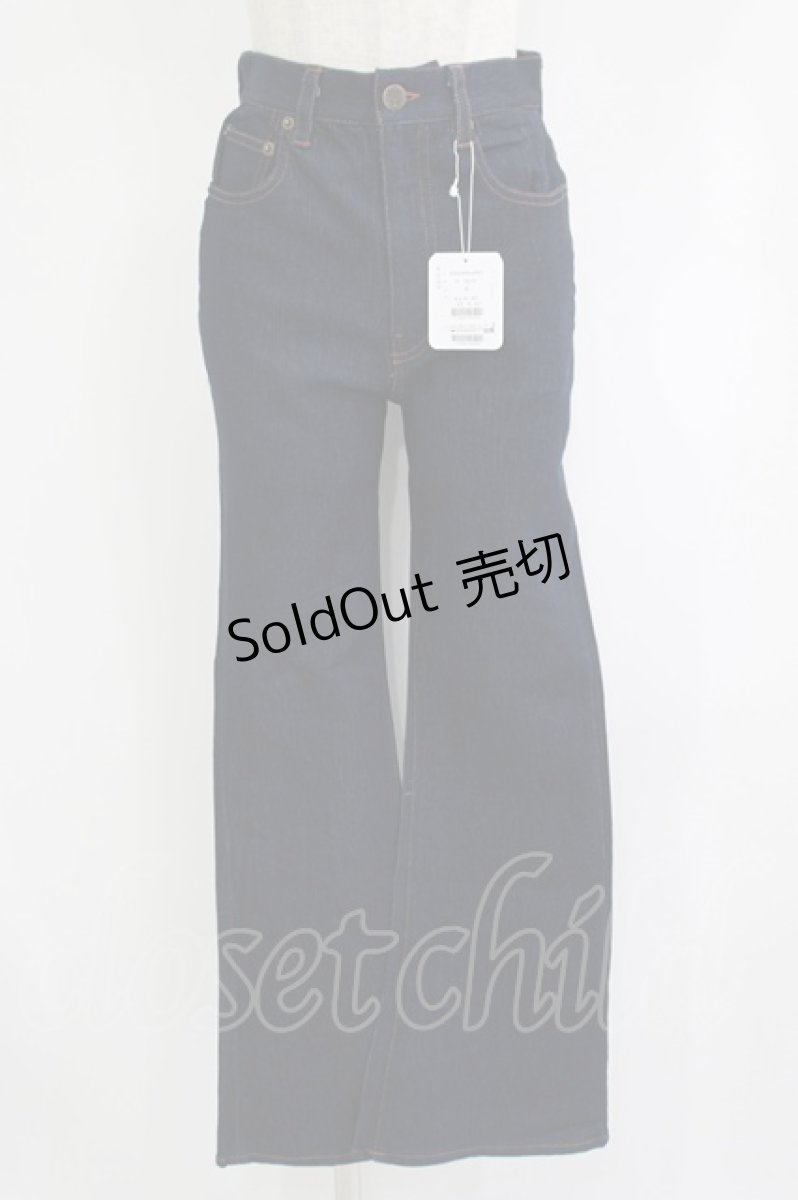 画像1: Fi.n.t / フレアーデニムパンツ M INDIGO H-25-09-21-027-CA-PA-NS-ZH (1)