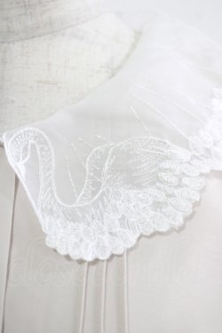 画像4: Fi.n.t / スワン刺繍シアー衿ブラウス Free PINKBEIGE H-25-09-21-040-CA-BL-NS-ZH