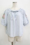 F&A / ストライプバラ刺繍ブラウス Free OFF/BLUE H-25-09-21-054-LO-BL-NS-ZH