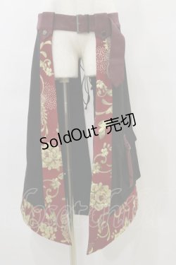 画像1: Qutie Frash / ベルトオーバースカート  黒×赤 H-25-09-23-063-QU-SK-KB-ZH