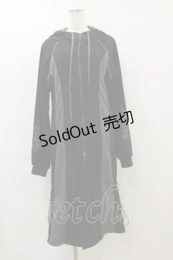 画像1: Qutie Frash / 配色ロングパーカー  黒×グレー H-25-09-23-046-QU-TO-KB-ZH