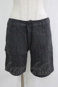 PEACE NOW / ウールチェックハーフパンツ  グレー H-25-09-24-033-PU-PA-KB-ZH