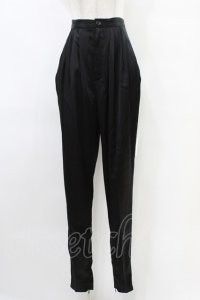 alice auaa / タックテーパードパンツ 4（約7号） ブラック H-25-09-28-1005-AA-PA-KB-ZH