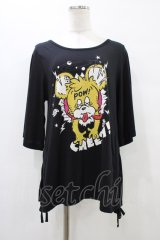 LISTEN FLAVOR / プリントサイドギャザーカットソー  黒 H-25-09-28-1054-PU-TO-KB-ZT138