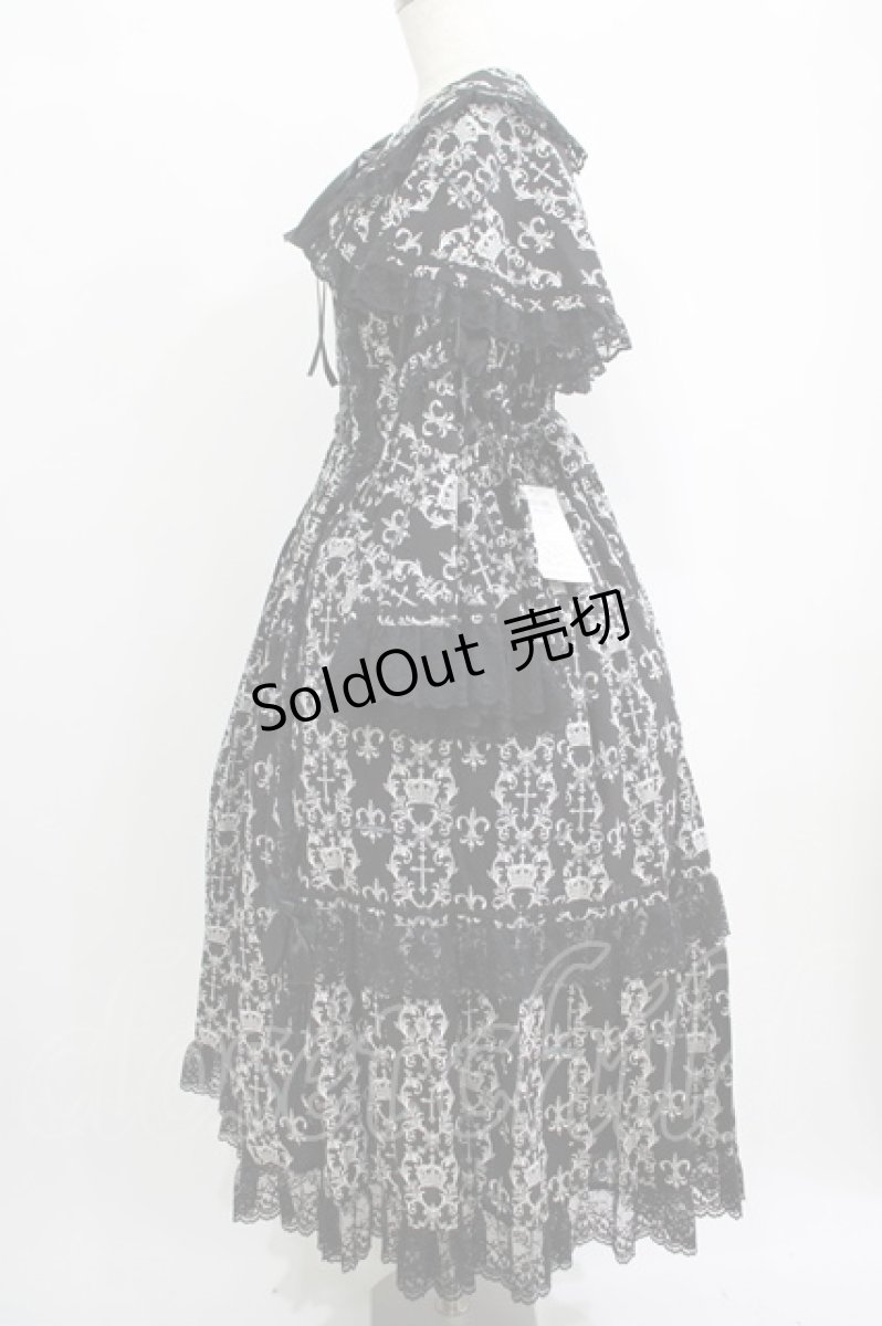 画像2: metamorphose / 【プラスサイズ】クラウンクロス ケープ付ロングドレス プラスサイズ ブラック H-25-09-29-007-ME-OP-NS-ZH (2)