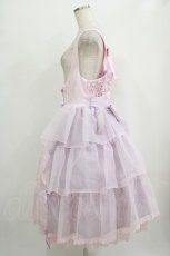 画像2: metamorphose / 【プラスサイズ】Mellifluous フロントあきフリルジャンパースカート プラスサイズ ピンク H-25-09-29-014-ME-OP-NS-ZH (2)