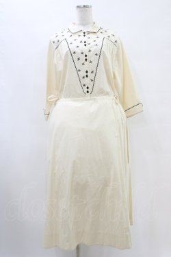 画像1: Jane Marple Dans Le Salon / Clover embroidery dress  バニラ H-25-10-01-026-JM-OP-KB-ZH