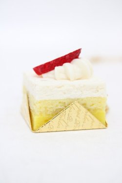 画像3: Q-pot. / プチストロベリーケーキネックレス   H-25-10-03-014-QP-AC-KB-ZH