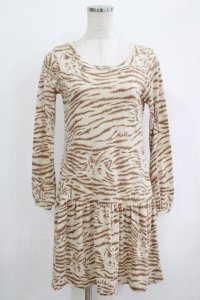 MILK / Kittenワンピース  ベージュベース×ブラウンCAT H-25-10-04-036-ML-OP-KB-ZH