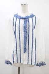 Jane Marple / フラワーレースとピンタックのブラウス  オフ×ブルー H-25-10-04-1048-JM-BL-KB-ZH
