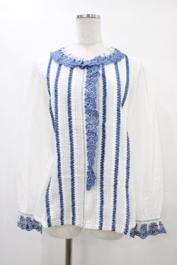 画像1: Jane Marple / フラワーレースとピンタックのブラウス  オフ×ブルー H-25-10-04-1048-JM-BL-KB-ZH