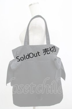 画像2: Maison de FLEUR / ラビットチャーム付きダブルリボントートバッグ  ブラック H-25-10-05-045-LO-BG-NS-ZH