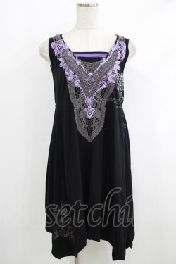 画像1: Ozz oneste / ヨークレース刺繍プリントチュニック  黒 H-25-10-08-1042-OO-TO-KB-ZH