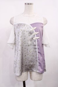 axes femme POETIQUE / チャイナボタンバイカラーブラウス M オフ/ラベンダー H-25-10-13-030-AX-BL-NS-ZH