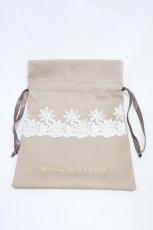 画像1: Maison de FLEUR / スカラップフラワーレース巾着  ベージュ H-25-10-16-021-LO-ZA-NS-ZH (1)