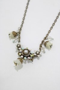 Michal Negrin / フラワーネックレス  すずらん H-25-10-17-1070-LO-AC-KB-ZH