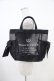 画像1: Maison de FLEUR / ロゴプリントメッシュSトートバッグ  ブラック H-25-10-21-012-LO-BG-NS-ZH (1)