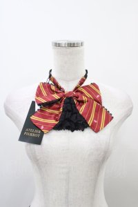 ATELIER PIERROT / ハリー・ポッター レースフリルリボンタイ  グリフィンドール（レッド） H-25-10-23-2010-EL-ZA-KB-ZH