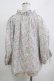 画像3: Jane Marple Dans Le Salon / Lawn Liberty Bubble Sleeve Blouse  オフ×ピンク×ブルー H-25-10-27-033-JM-BL-KB-ZH (3)