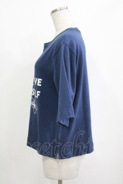 画像2: Jane Marple Dans Le Salon / Theme print side zip T-shirt  navy H-25-10-27-039-JM-TO-KB-ZH