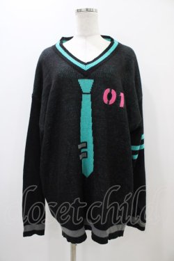 画像1: LISTEN FLAVOR / 初音ミクVネックニット  ブラック H-25-11-01-1030-PU-TO-KB-ZH