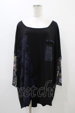 画像1: Qutie Frash / プリント切替ドルマンカットソー  ブラック H-25-11-01-1034-QU-TO-KB-ZH