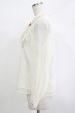 画像2: an another angelus / シアー変形ボウタイブラウス Free IVORY H-25-11-01-062-CA-BL-NS-ZH