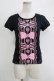 画像1: Angelic Pretty / グリッターリボンレースプリントTシャツ Free ブラック/ピンク H-25-11-02-1065-AP-TS-NS-ZH (1)