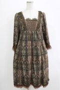 OZZ ANGELO / ヨーク切替総柄ワンピース  カーキ H-25-11-03-016-OO-OP-KB-ZH