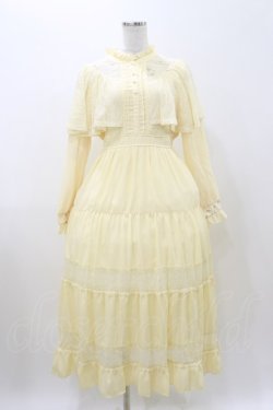 画像1: axes femme / 刺繍チュール使ケープワンピース Free イエロー H-25-11-05-066-AX-OP-NS-ZH