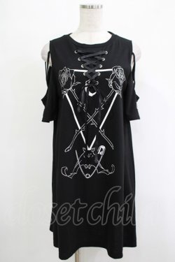 画像1: LISTEN FLAVOR / 黒薔薇の堕天使オープンショルダーレースアップワンピース  ブラック H-25-11-07-039-PU-TO-KB-ZH