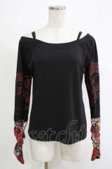 Qutie Frash / オフショルインナー  黒×赤 H-25-11-07-059-QU-TO-KB-ZH