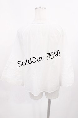 画像2: an another angelus / パンチングレース使いベルスリーブブラウス Free OFF WHITE H-25-11-08-1019-CA-BL-NS-ZH