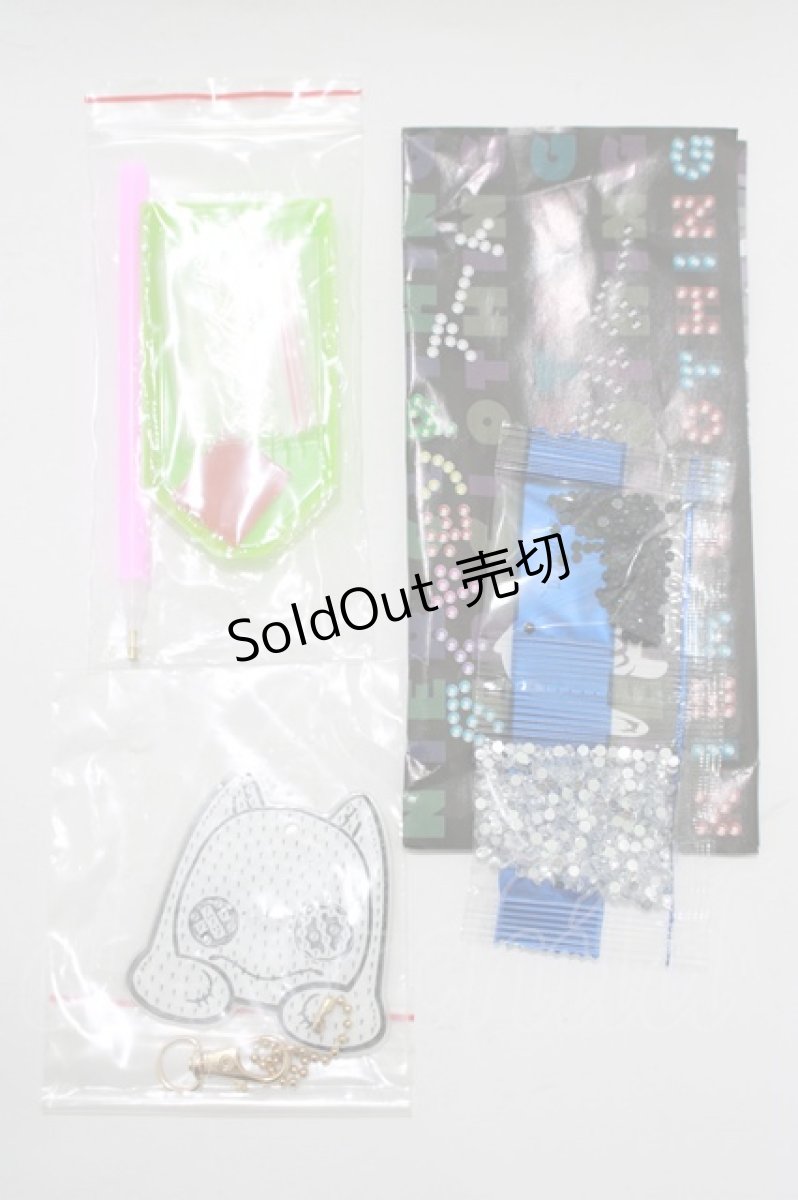 画像1: NieR CLOTHING / ダイヤモンドアートキーホルダー   H-25-11-09-1058-PU-ZA-KB-ZH (1)