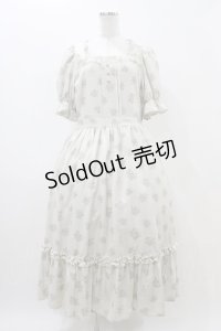 m petit by misako / AOKハナガラスクエアワンピース LL 生成り H-25-11-14-033-LO-OP-NS-ZH