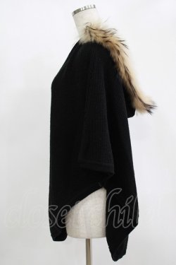 画像2: MILKBOY / ファー付ニットポンチョ  ブラック H-25-11-14-1036-MB-TO-KB-ZH