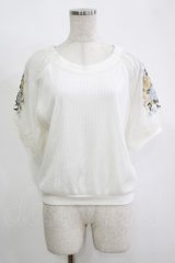 axes femme / 花刺繍×チュール袖プルオーバー M オフ H-25-11-15-1063-AX-TO-NS-ZH