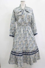 axes femme / 小花柄ボータイワンピース Free ブルー H-25-11-15-1013-AX-OP-NS-ZH