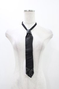 AVENCHUMU / leather necktie  ブラック H-25-11-16-1001-LO-ZA-NS-ZH