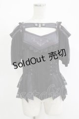 Ozz oneste / rose刺繍使い 2way frillカットソー（ALYSモデル）  ブラック H-25-11-17-071-OO-TO-KB-ZH