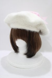 RoseMarie seoir / puff beret  オフ/Hello Kitty H-25-11-19-080-LO-AC-NS-ZH