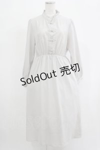 Newlyme / 刺繍入りチャイナワンピース Free グレー H-25-11-19-008-GO-OP-NS-ZH